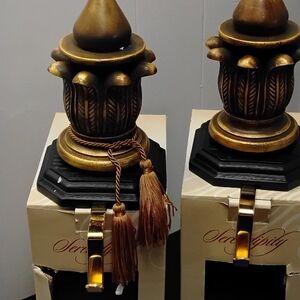 Serendipity Bronze and Gold Holiday Decor